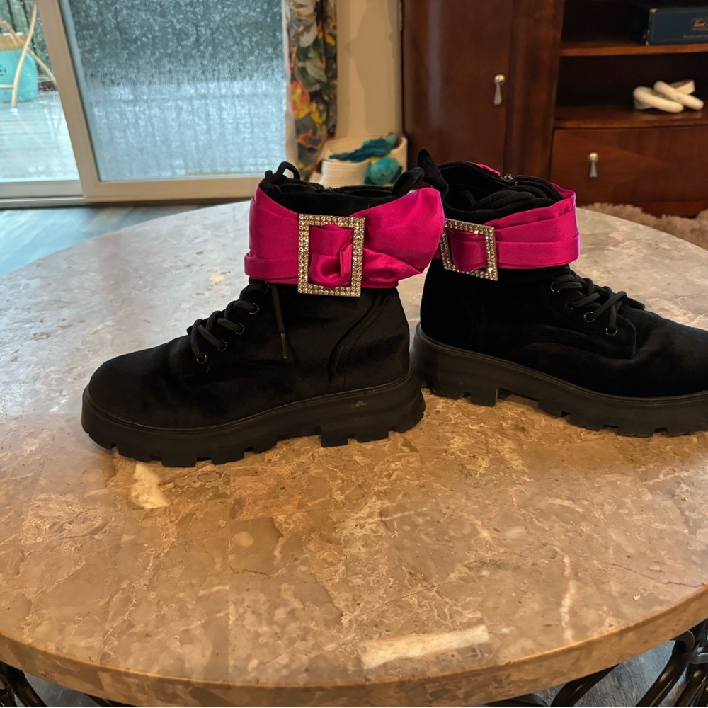 Betsey Johnson Black velvet Combat Boots with hot Pink Accents